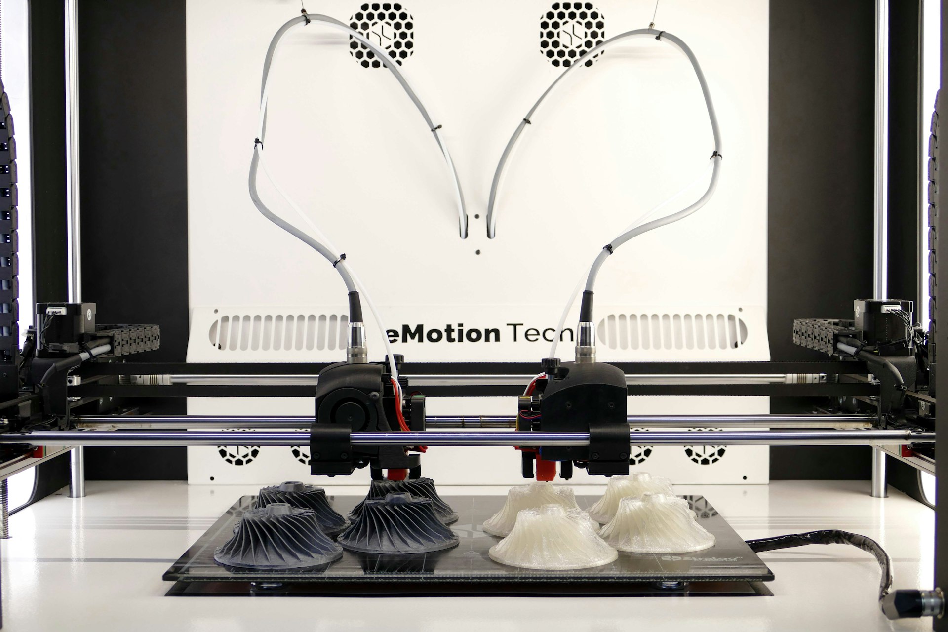Reimagining Fashion: How 3D Printing is Transforming Design, Customization, and Sustainability